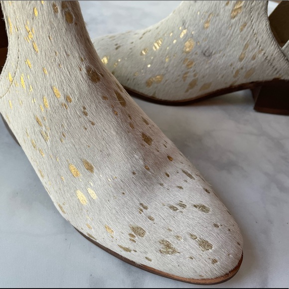 COCONUTS by Matisse booties size 7.5 - Picture 3 of 4